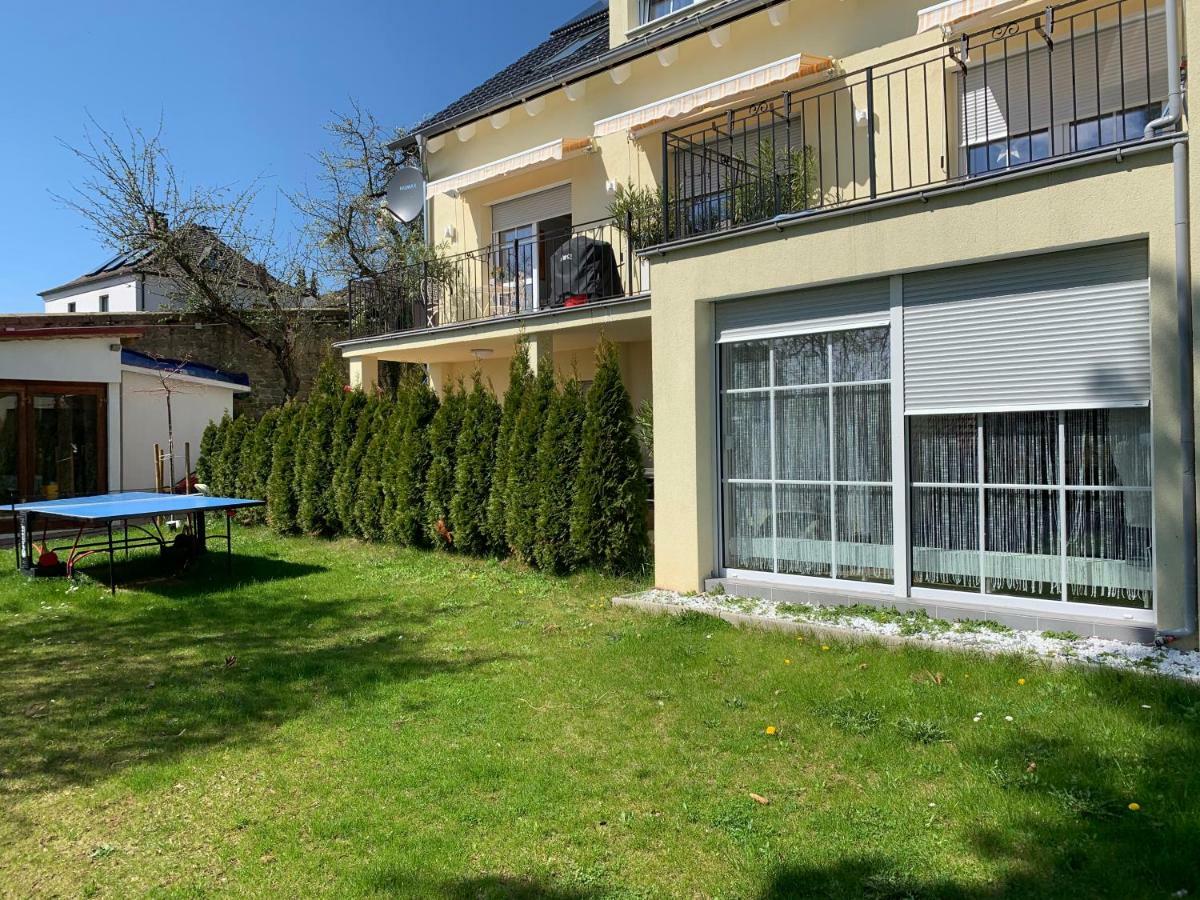 Terrassenwohnung In Estenfeld Bei Wuerzburg Экстерьер фото