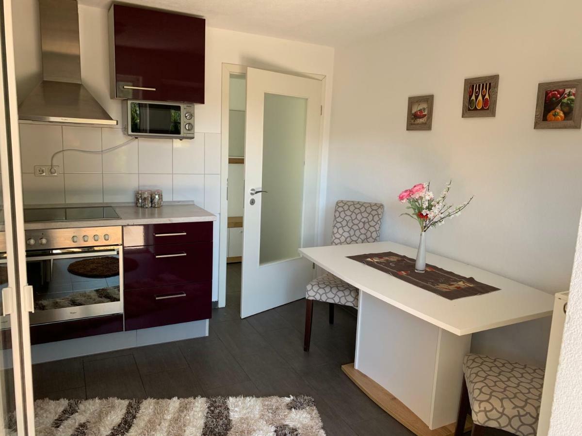 Terrassenwohnung In Estenfeld Bei Wuerzburg Экстерьер фото