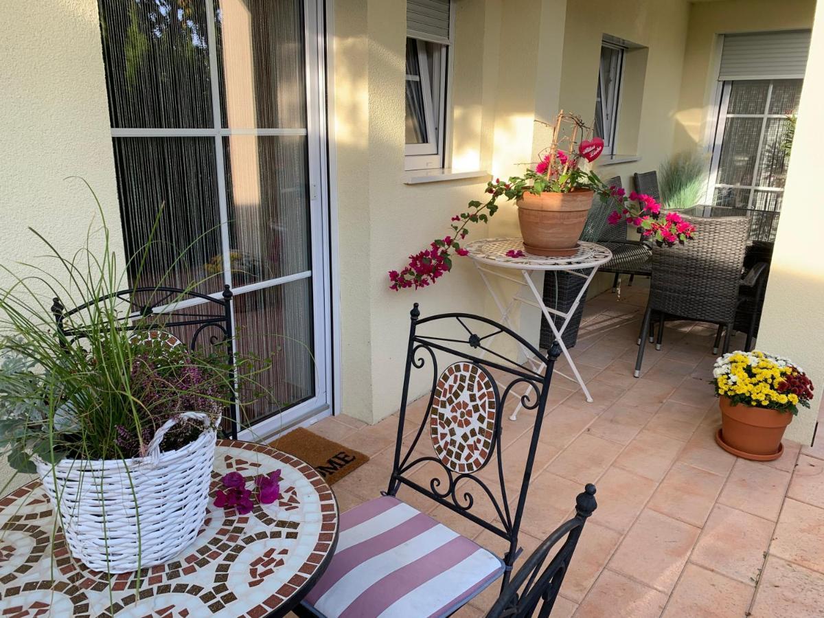 Terrassenwohnung In Estenfeld Bei Wuerzburg Экстерьер фото